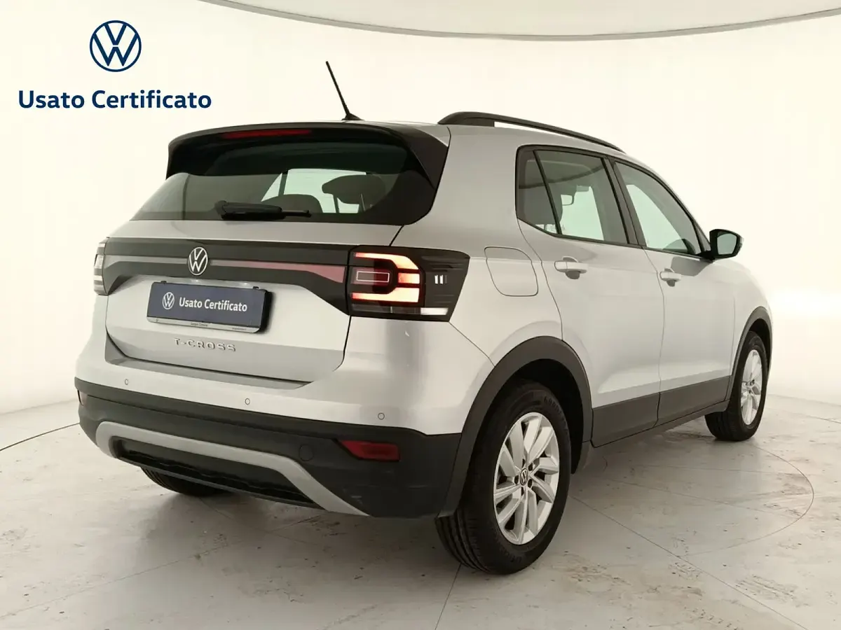 Usata VW T-Cross Style 110 CV (80 kW) 2023 Grigio SUV