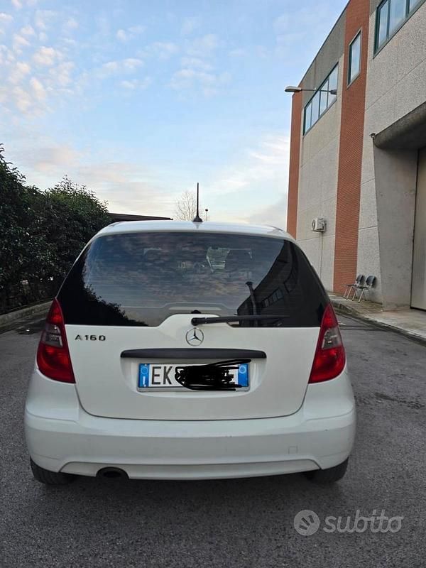 Usata Mercedes A160 2011 Bianco Berlina