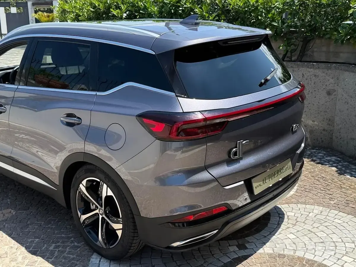 Usata DR DR 6.0 149 CV (109 kW) 2023 Grigio SUV