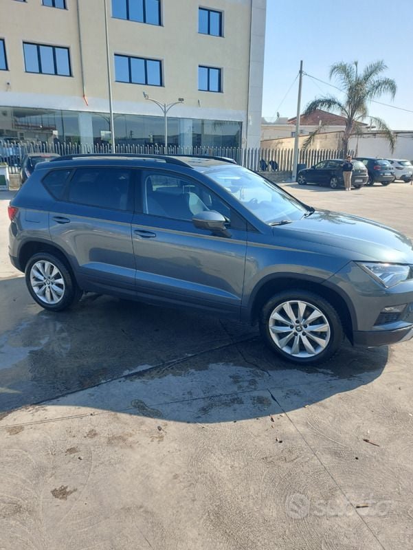 Usata Seat Ateca 116 CV (85 kW) 2019 Grigio SUV