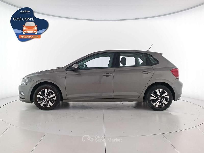 Usata VW Polo Comfortline 95 CV (69 kW) 2021 Limestone grey metallizzato Utilitaria