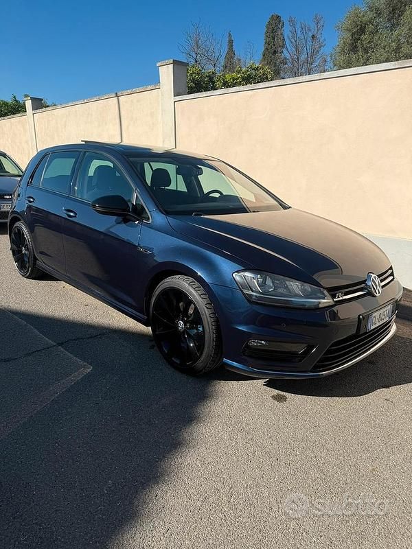Usata VW Golf VII 115 CV (84 kW) 2016 Blu Utilitaria