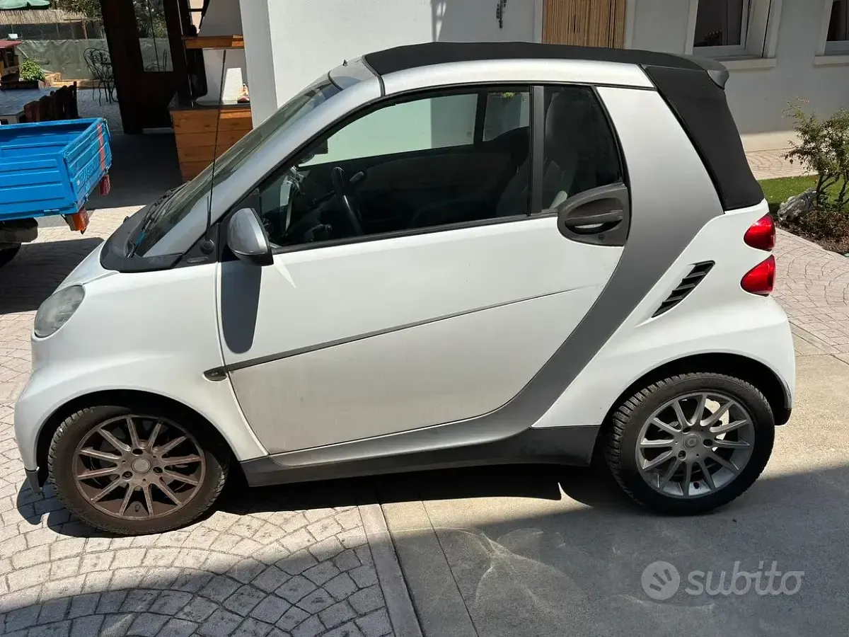 Usata Smart ForTwo Cabrio 71 CV (52 kW) 2010 Bianco Cabrio