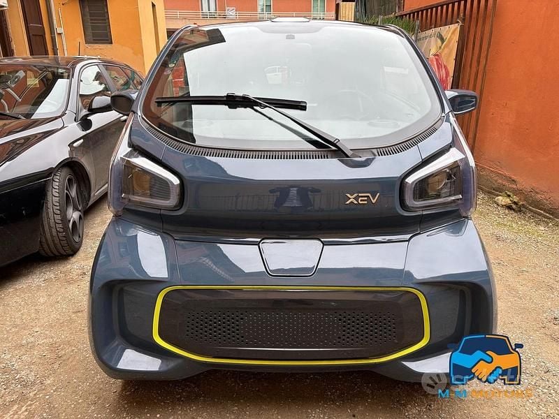 Usata XEV Yoyo 2024 Blu Utilitaria