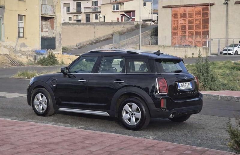 Second-hand Mini Cooper D Countryman Essential 150 CP (110 kW) 2023 Negru SUV