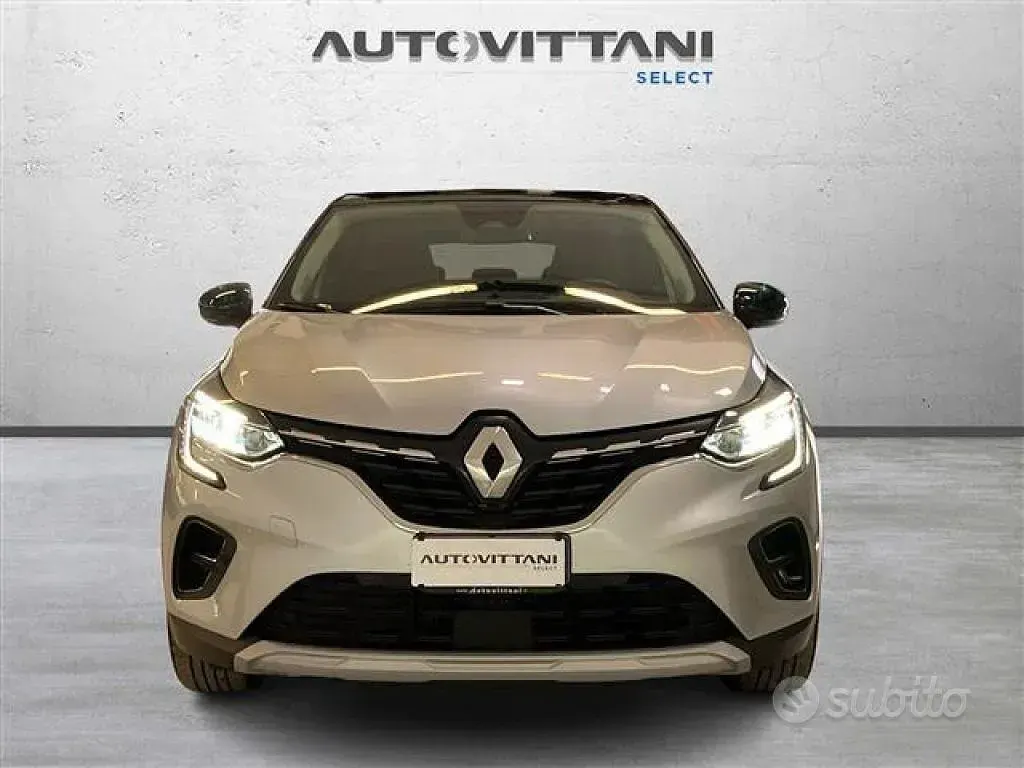 Usata Renault Captur Techno 92 CV (67 kW) 2023 Gray SUV