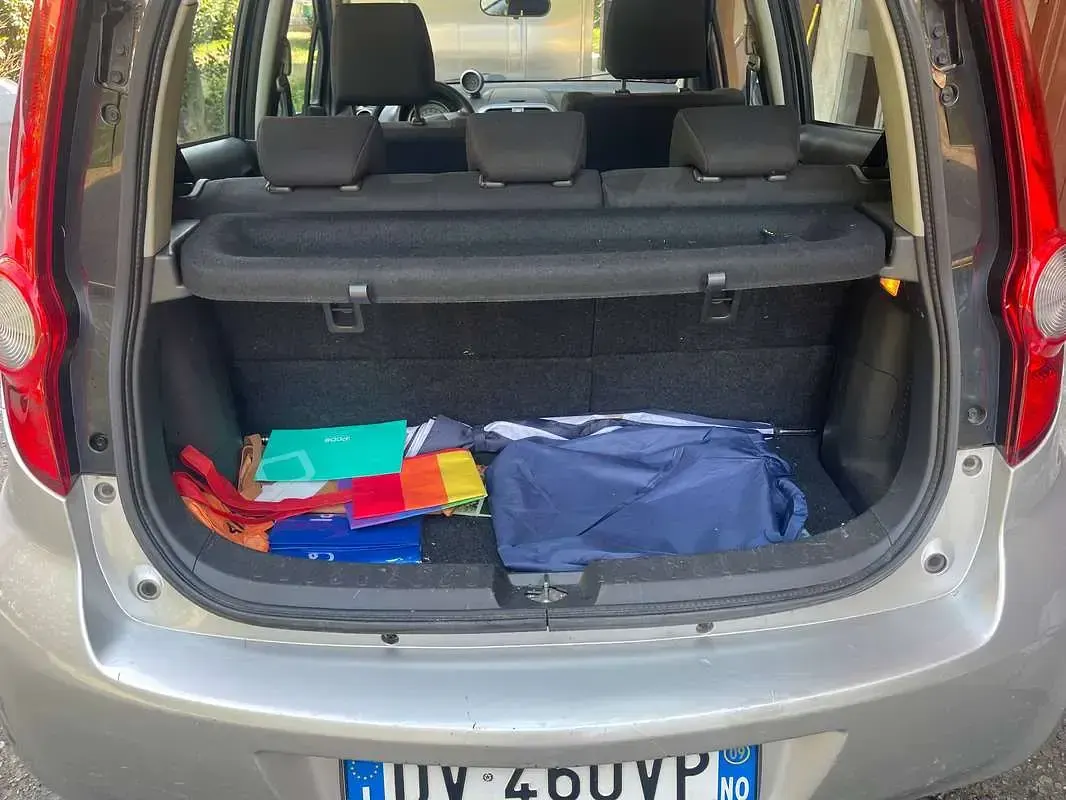 Usata Opel Agila Enjoy 86 CV (63 kW) 2009 Grigio Utilitaria