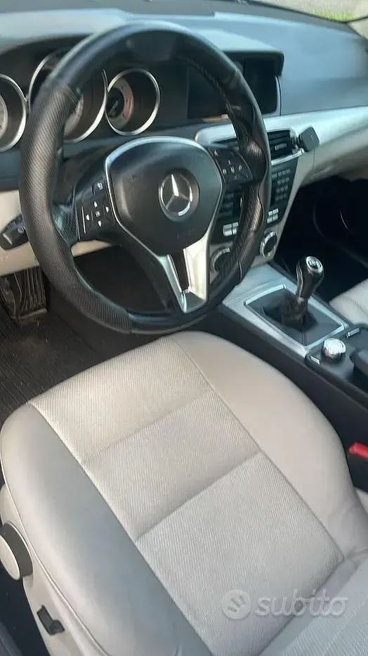 Usata Mercedes C220 170 CV (125 kW) 2012 Station wagon