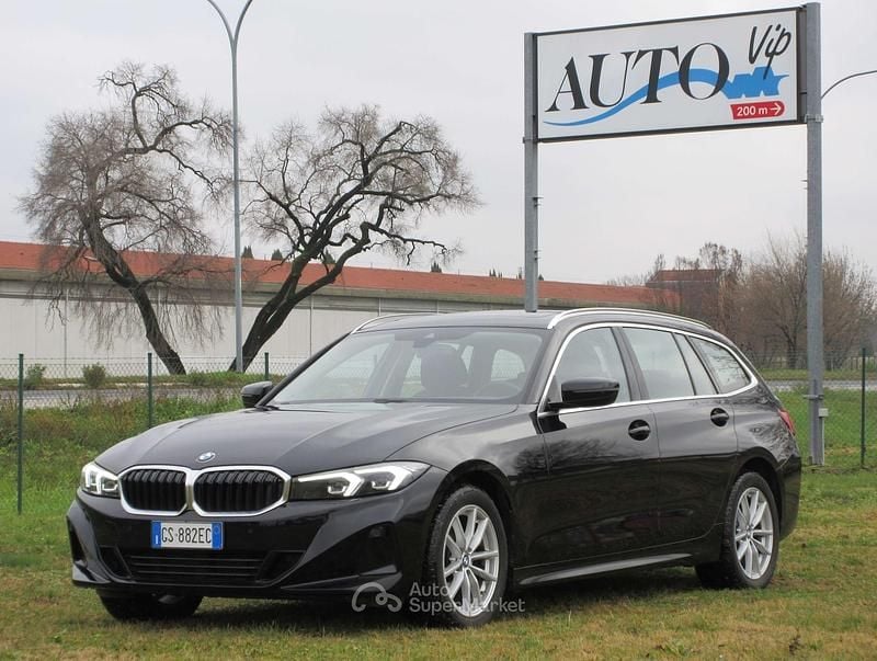 Schwartz Usata 2023 BMW 320 Station wagon | 33.800 € (Super prezzo) - Immagine 1/4