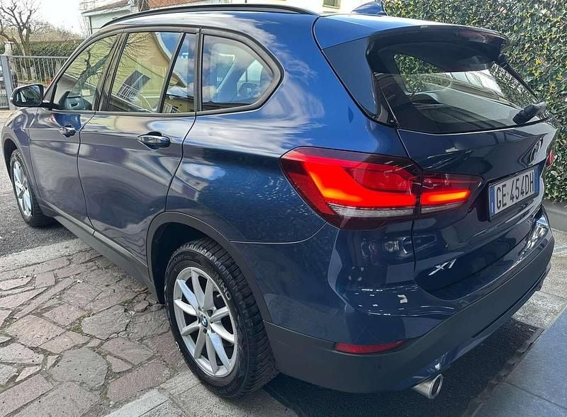 Usata BMW X1 150 CV (110 kW) 2021 Blu/azzurro SUV