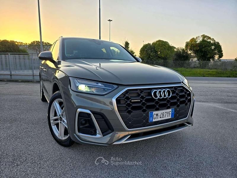 Usata Audi Q5 Ambiente 204 CV (150 kW) 2023 Grigio SUV