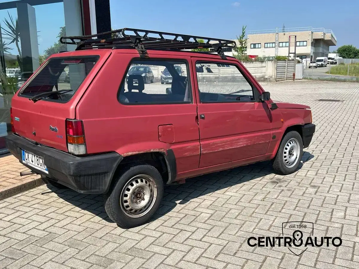 Usata Fiat Panda 54 CV (39 kW) 2003 Rossa Utilitaria