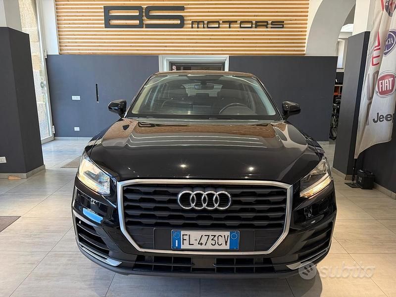 Begagnad Audi Q2 116 HK (85 kW) 2017 Svart SUV