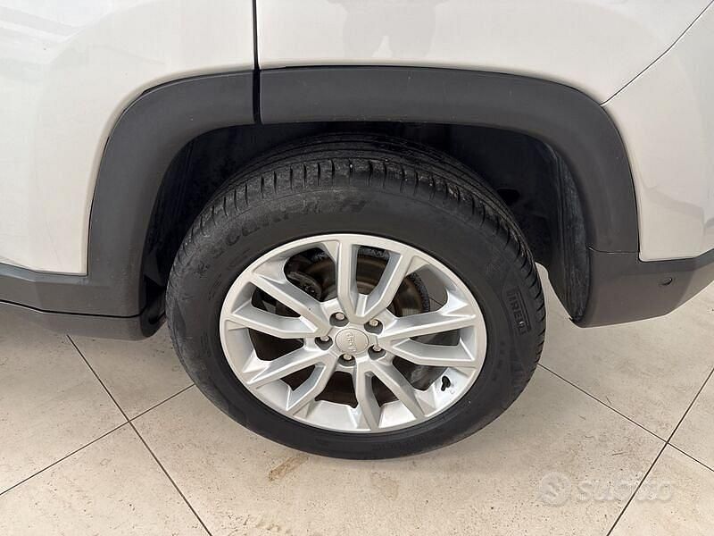 Usata Jeep Compass Limited 131 CV (96 kW) 2021 Argento SUV