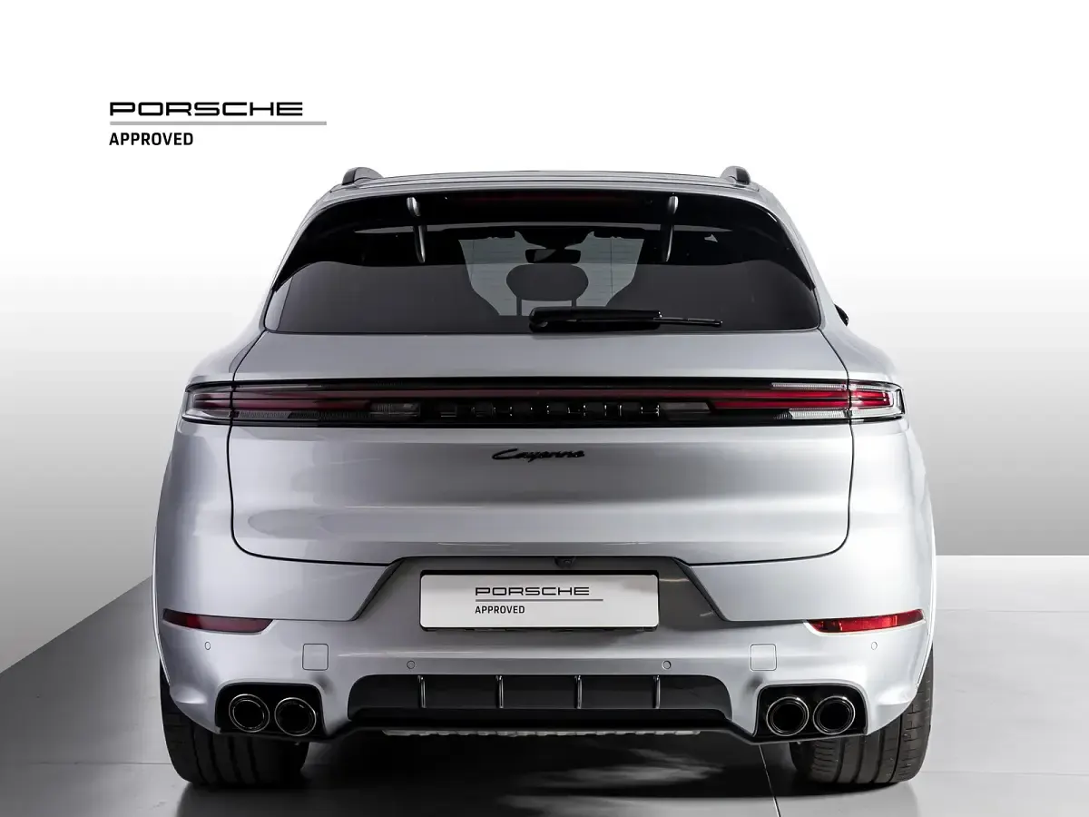 Usata Porsche Cayenne 2025 F0 argento dolomite metallizzato SUV