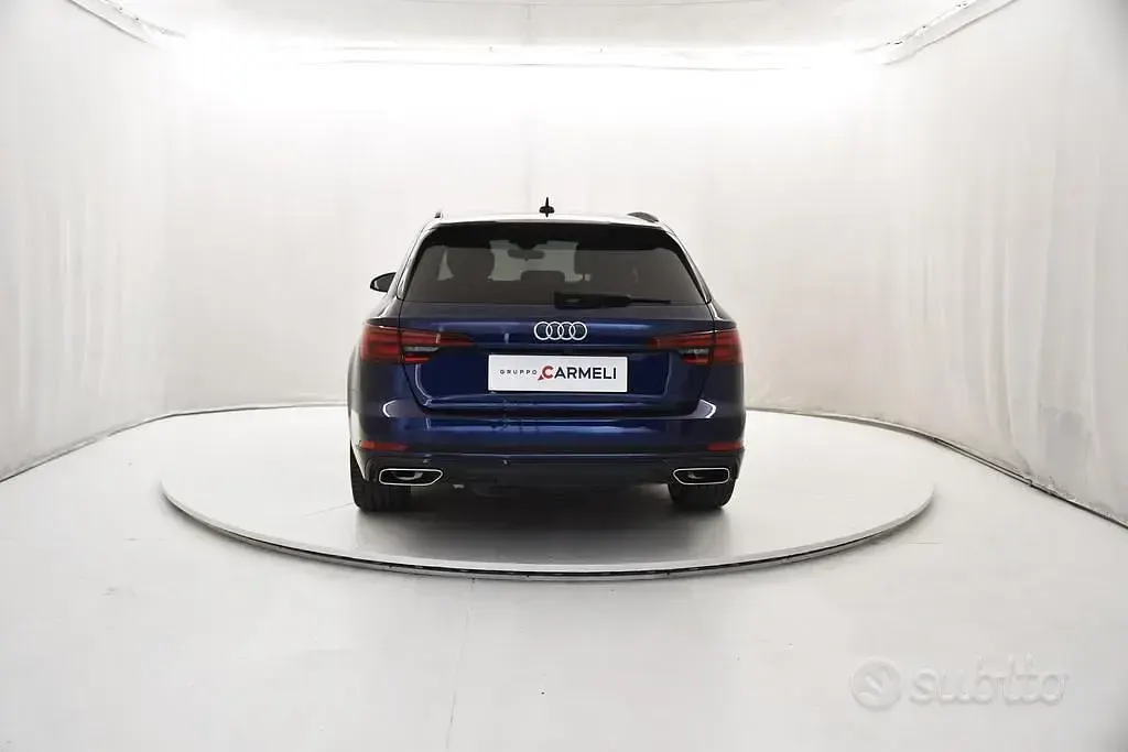 Usata Audi A4 Sport 170 CV (125 kW) 2019 Blu Station wagon