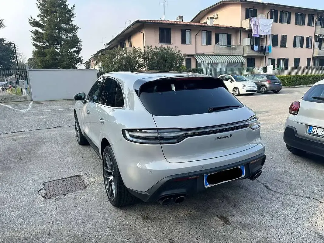 Usata Porsche Macan 381 CV (280 kW) 2023 Grigio SUV