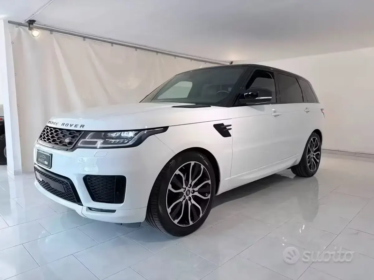 Usata Land Rover Range Rover Sport Dynamic 249 CV (183 kW) 2020 Bianco SUV