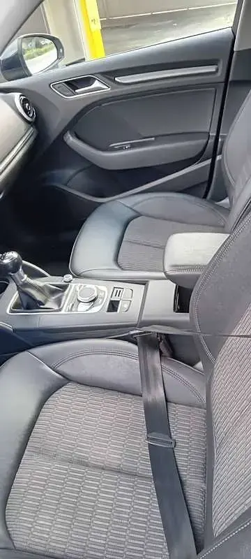Usata Audi A3 Admired 116 CV (85 kW) 2019 Blu/azzurro Berlina
