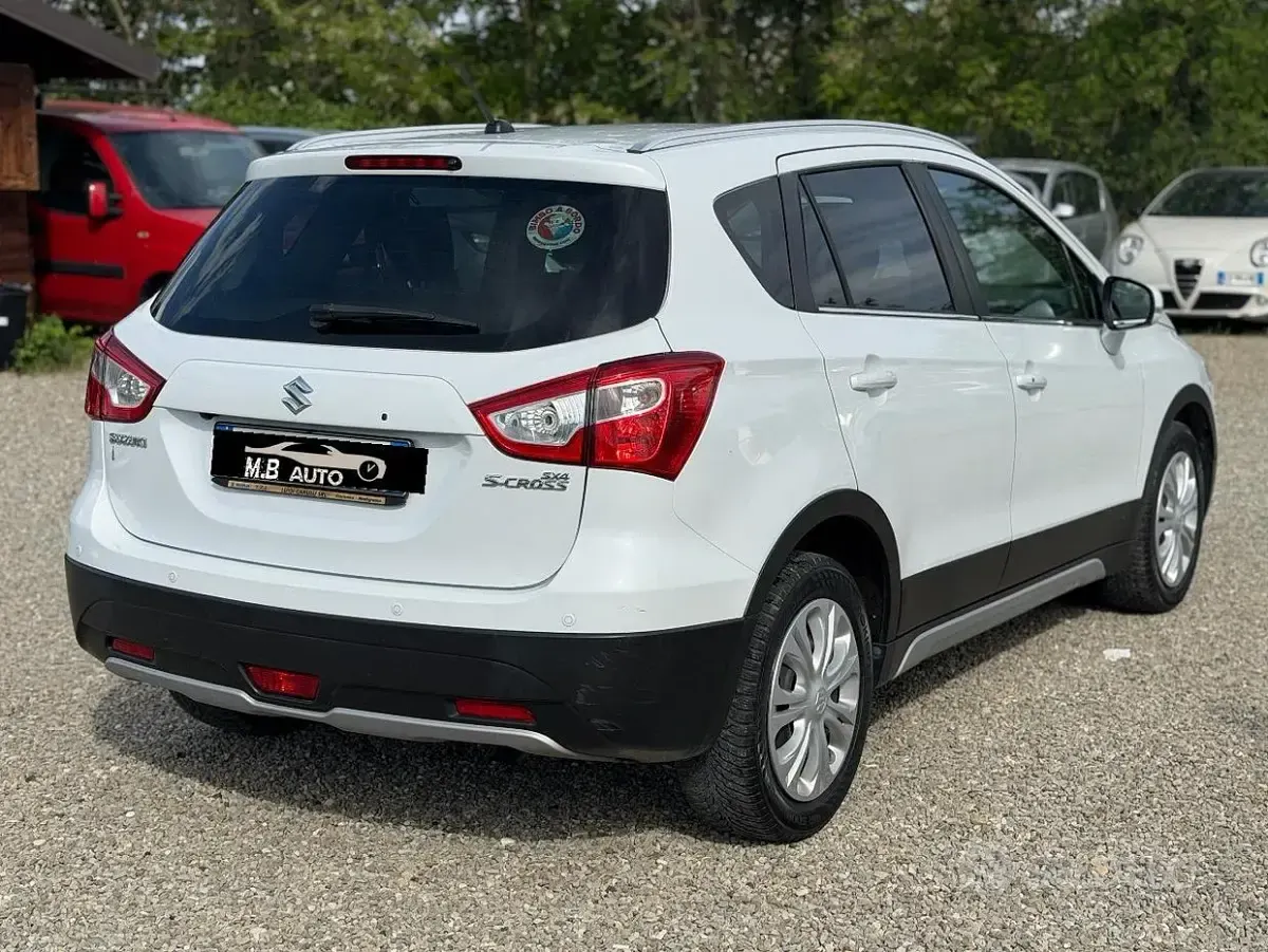 Usata Suzuki SX4 S-Cross 120 CV (88 kW) 2015 Bianco SUV