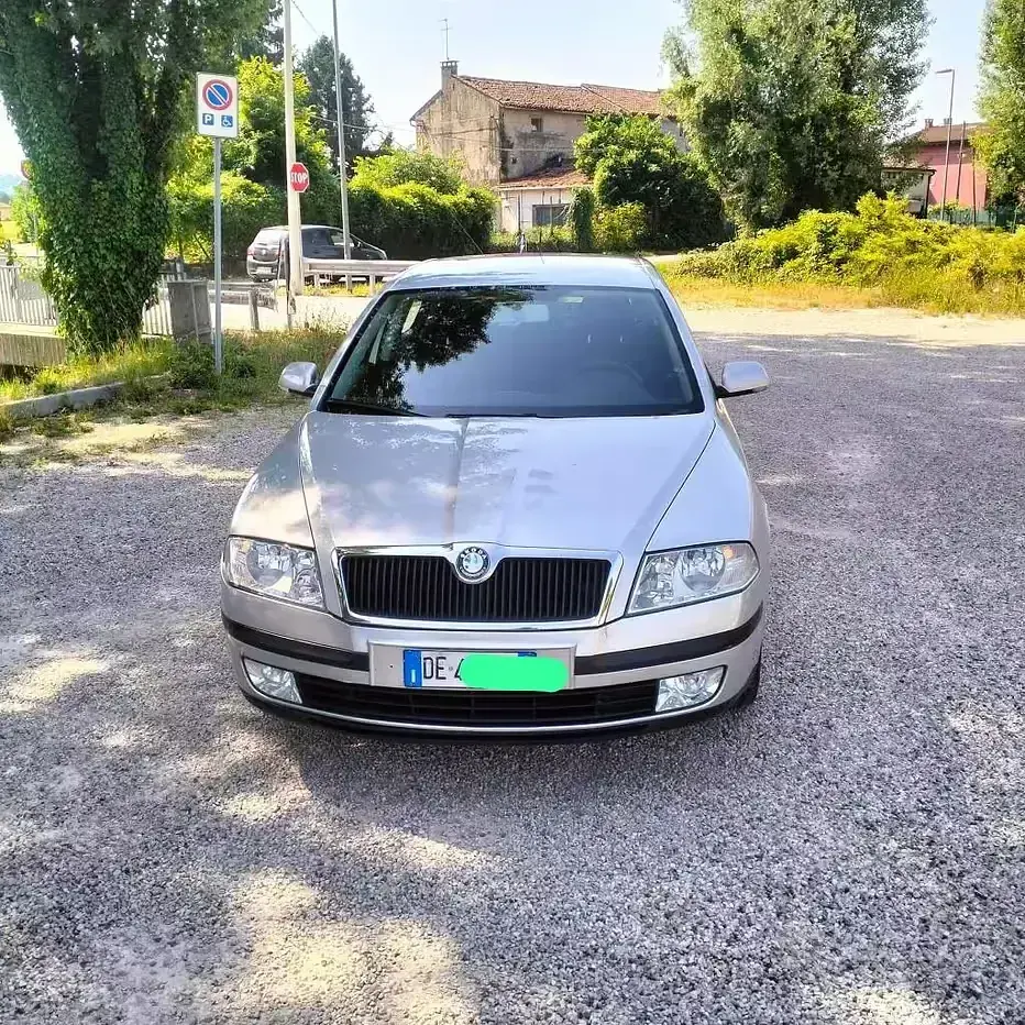 Usata Skoda Octavia 105 CV (77 kW) 2006 Grigio Berlina