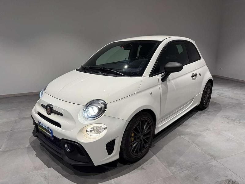 Usata Abarth 695 179 CV (131 kW) 2024 Bianco Utilitaria