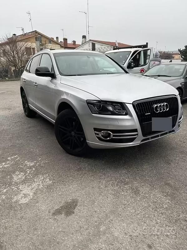 Usata Audi Q5 170 CV (125 kW) 2010 Grigio SUV