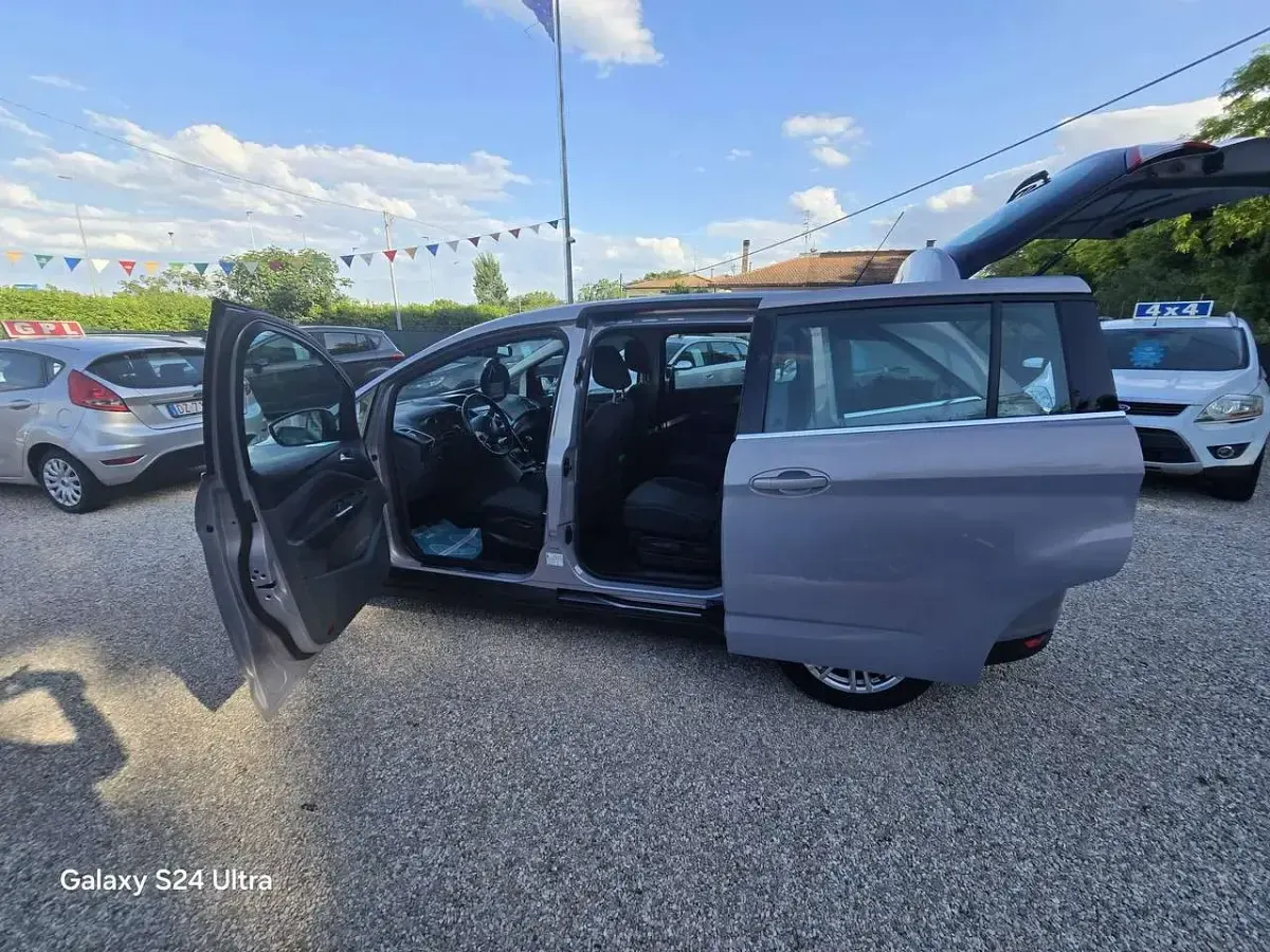 Usata Ford Grand C-Max 163 CV (119 kW) 2013 Grigio Monovolume