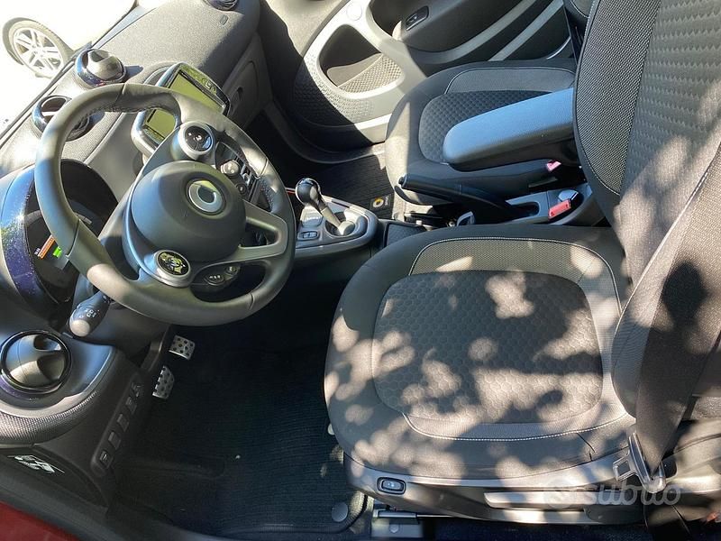 Usata Smart ForTwo Coupé Pulse 22 kW (30 CV) 2023 Utilitaria