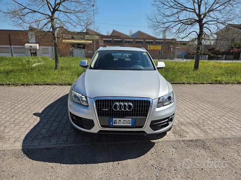 Usata Audi Q5 Advanced Plus 170 CV (125 kW) 2012 Grigio SUV