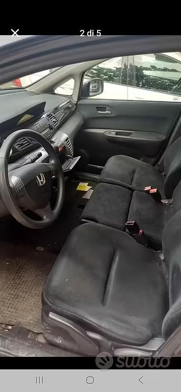 Usata Honda FR-V 140 CV (102 kW) 2005 Monovolume