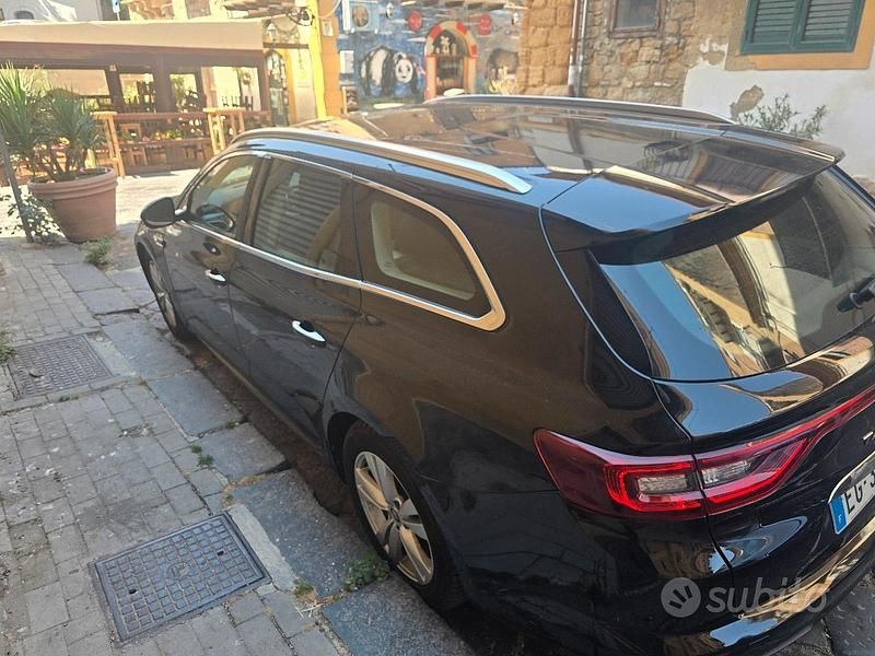 Usata Renault Talisman 131 CV (96 kW) 2016 Nero Station wagon