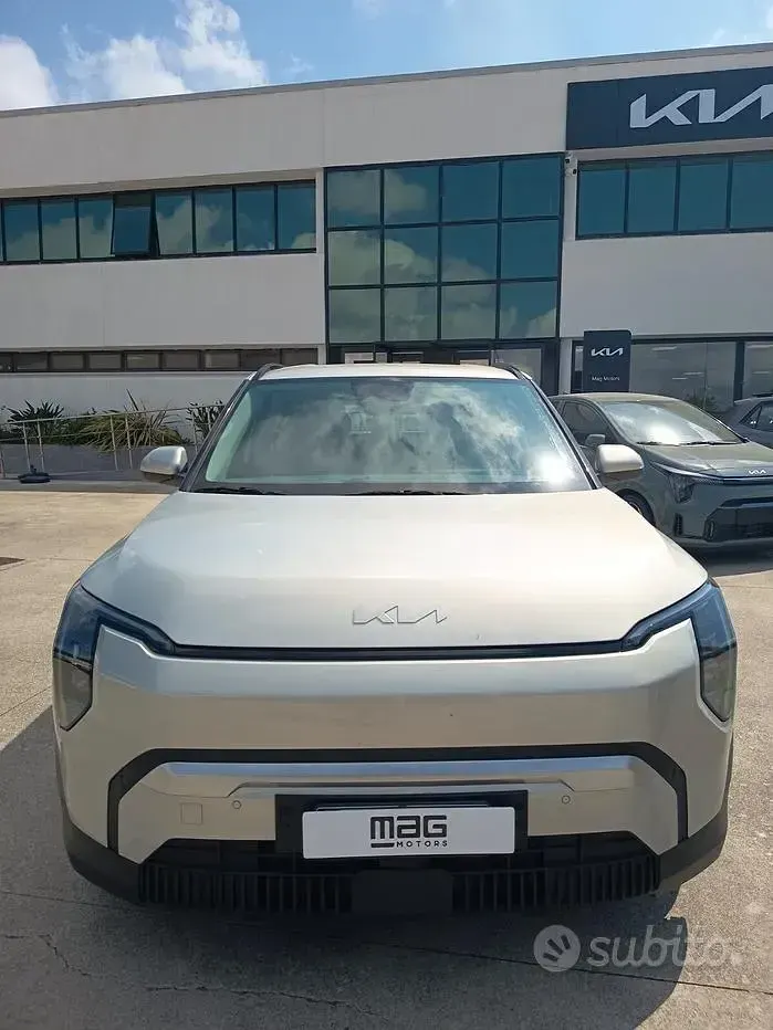 Usata Kia EV3 Air 50 kW (68 CV) 2025 SUV