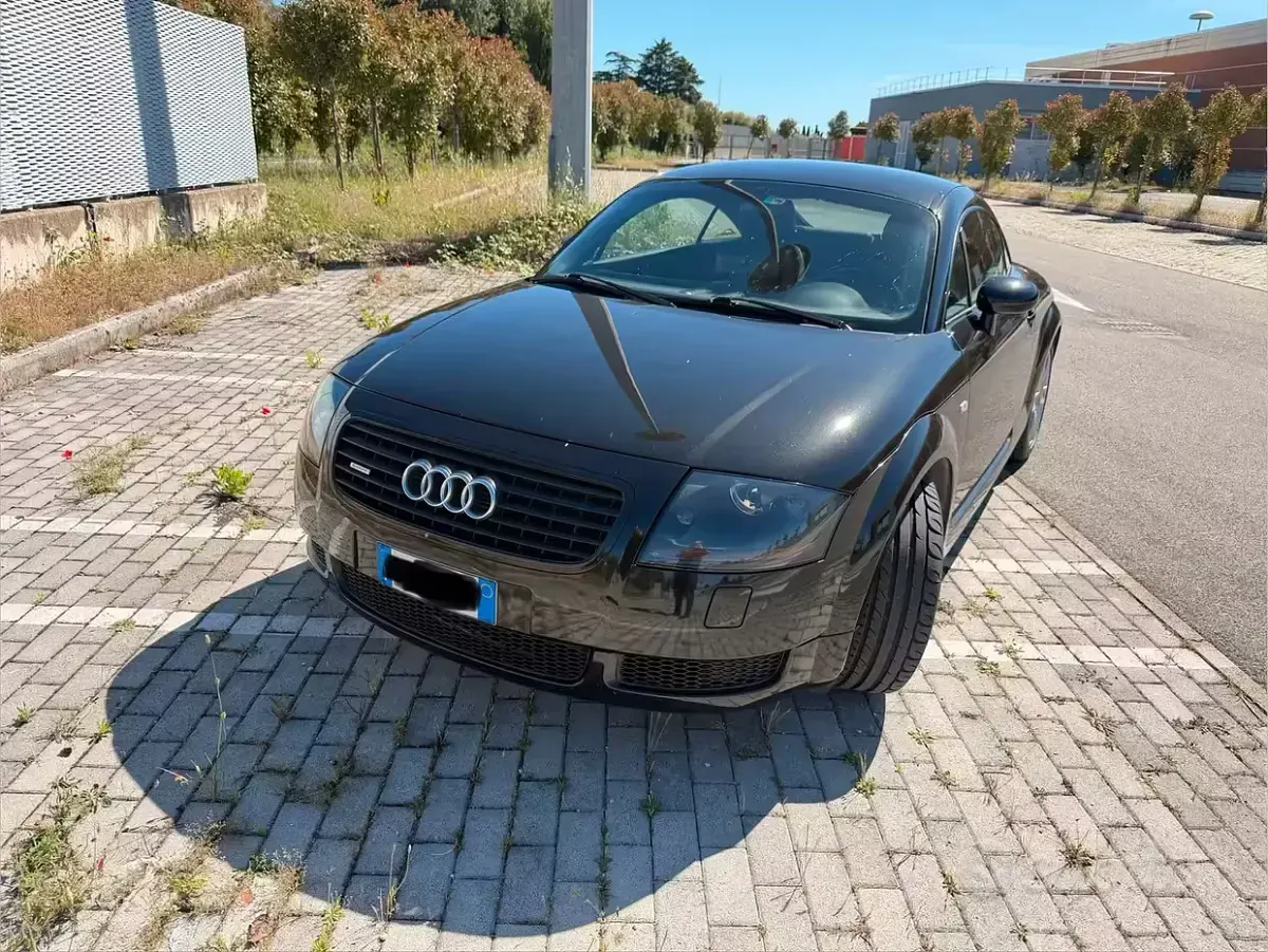 Usata Audi TT 225 CV (165 kW) 2002 Coupé