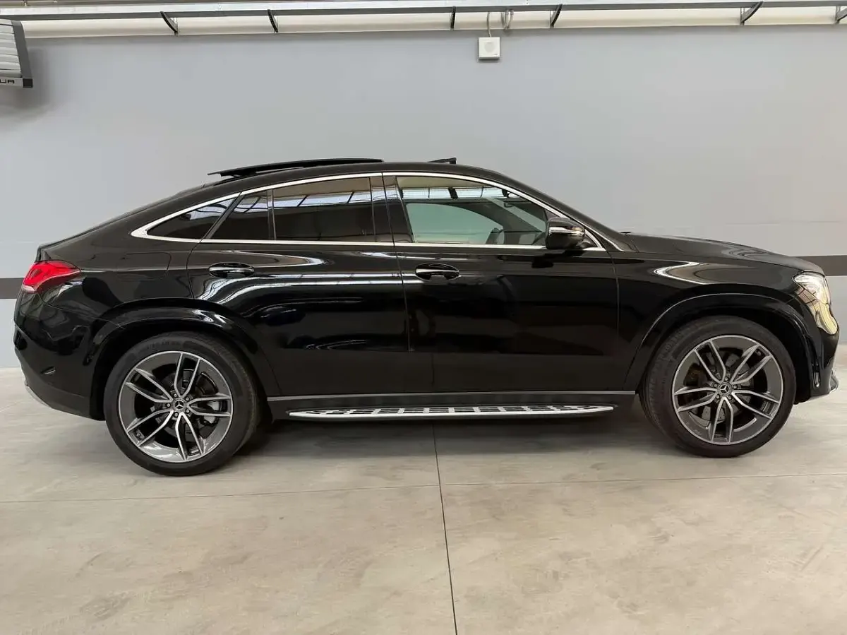 Usata Mercedes GLE400 Premium Plus 330 CV (242 kW) 2020 Nero SUV