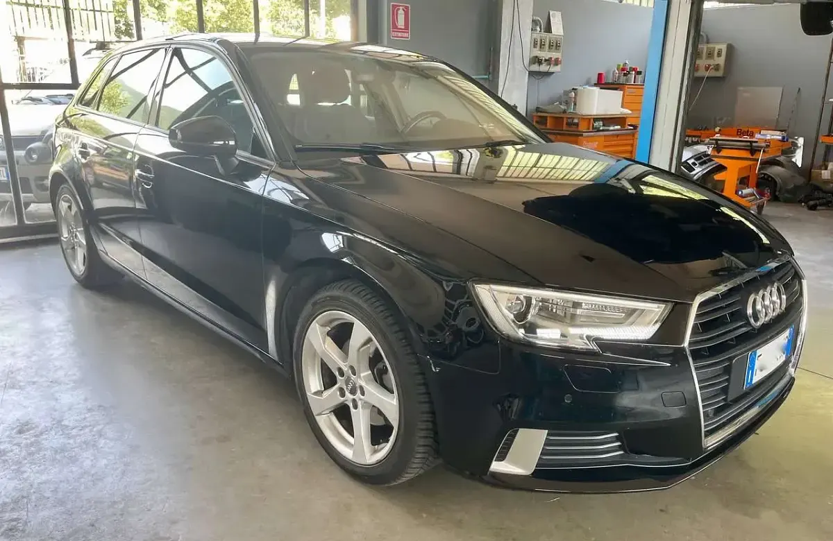 Usata Audi A3 Sport 116 CV (85 kW) 2017 Nero Berlina