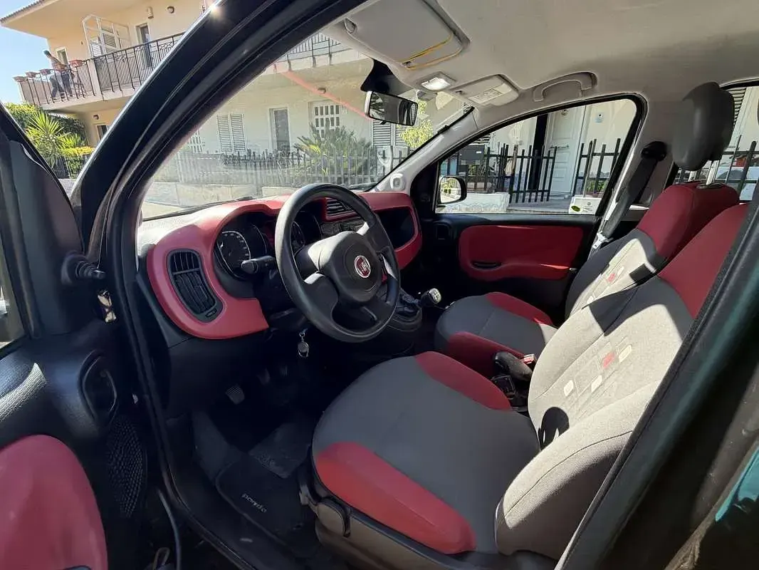 Usata Fiat Panda Easy 95 CV (69 kW) 2016 Utilitaria
