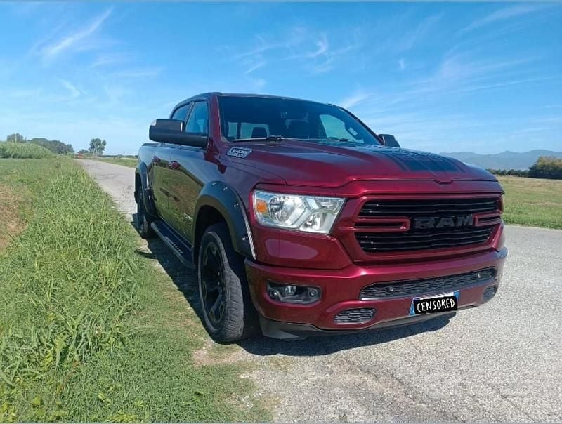 Usata Dodge Ram 2019 Rosso Pick-up