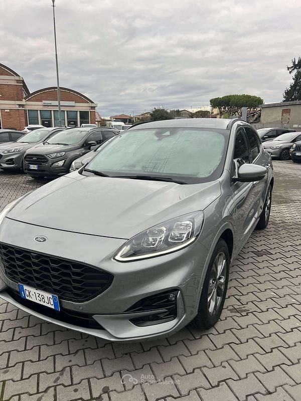 Usata Ford Kuga ST-Line X 152 CV (111 kW) 2022 Other SUV