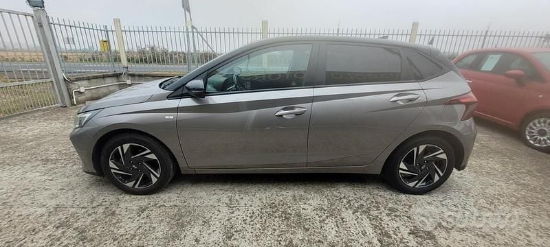 Usata Hyundai i20 101 CV (74 kW) 2021 Grigio Berlina