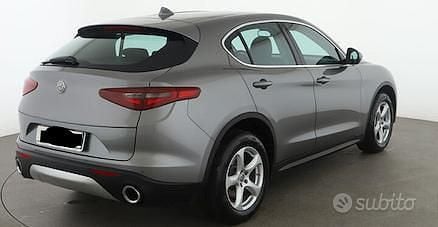 Usata Alfa Romeo Stelvio 280 CV (205 kW) 2016 SUV