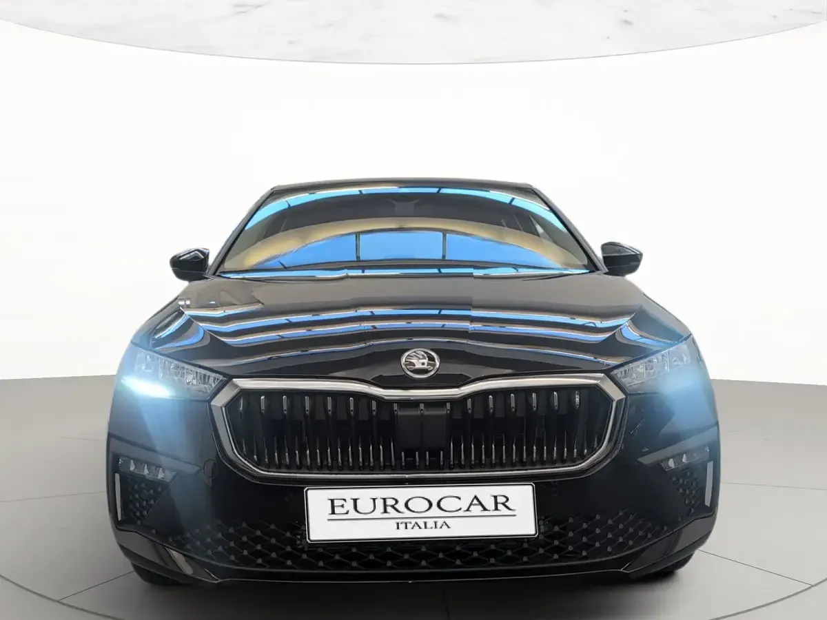 Usata Skoda Scala Selection 116 CV (85 kW) 2026 Nero tulipano perlato Utilitaria