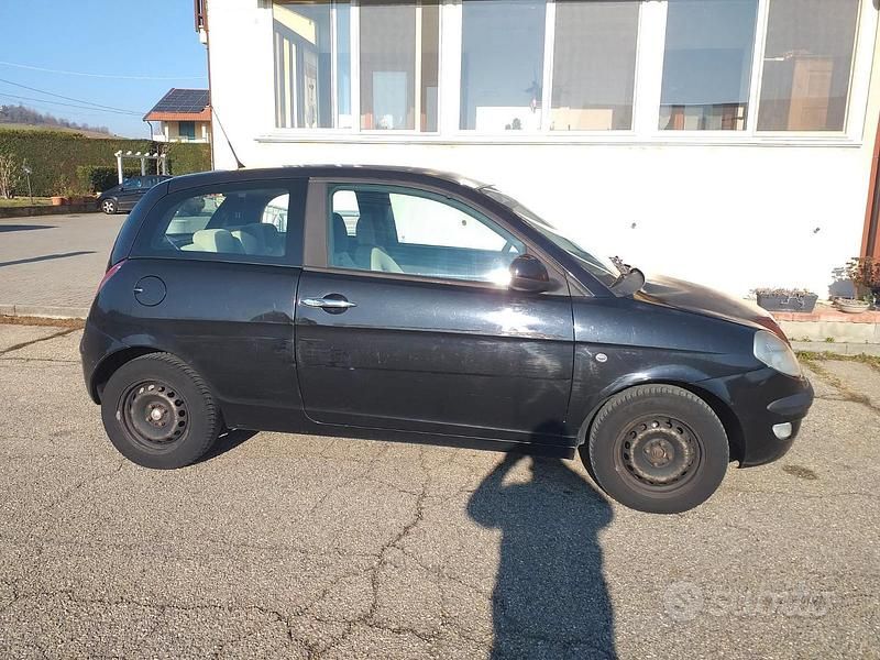 Usata Lancia Ypsilon 2003 Nero Utilitaria