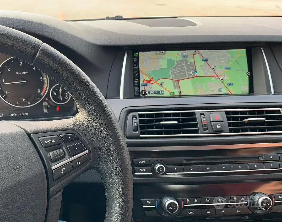 Usata BMW 520 Luxury Line 190 CV (139 kW) 2015 Grigio Station wagon
