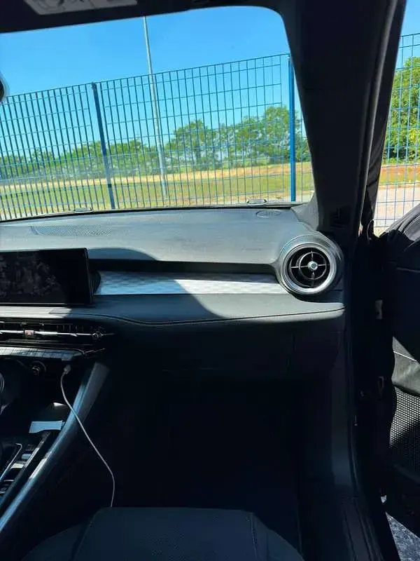 Usata Alfa Romeo Tonale 160 CV (117 kW) 2023 Nero SUV