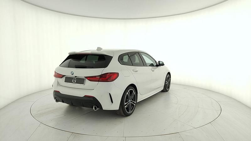 Usata BMW 118 Shadowline 150 CV (110 kW) 2024 Utilitaria