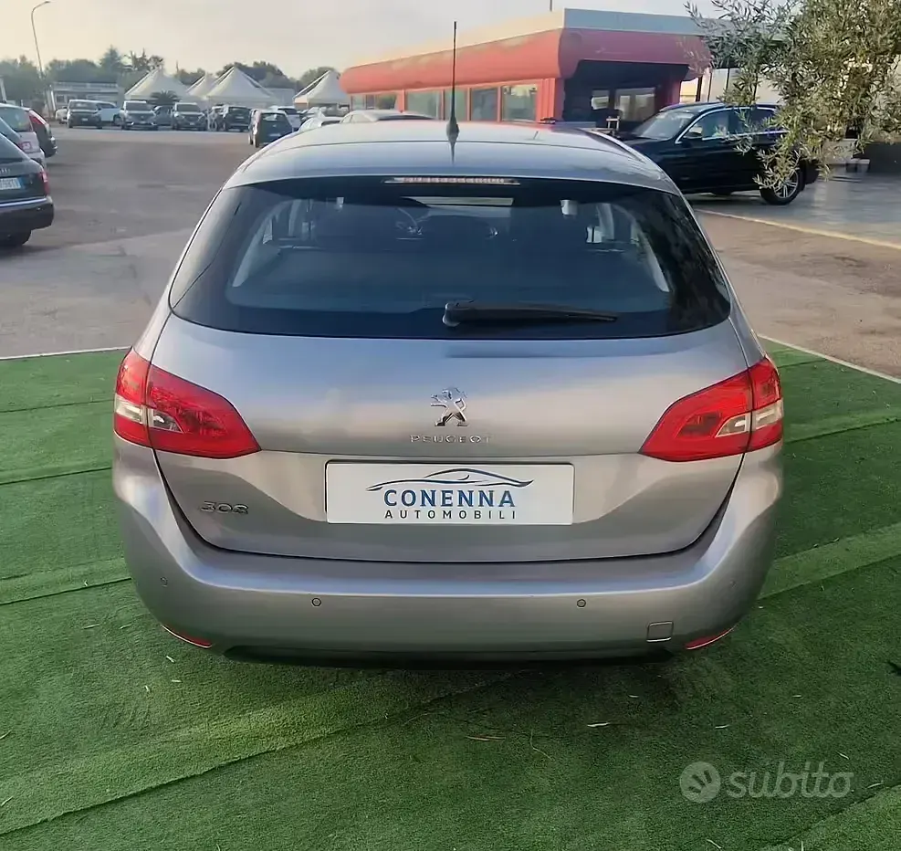 Usata Peugeot 308 GT-line 131 CV (96 kW) 2018 Grigio Station wagon
