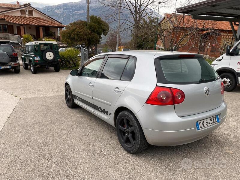 Usato 2005 VW Golf V 2.0 Diesel 140 CV (1.500 €) | Campania | AutoUncle