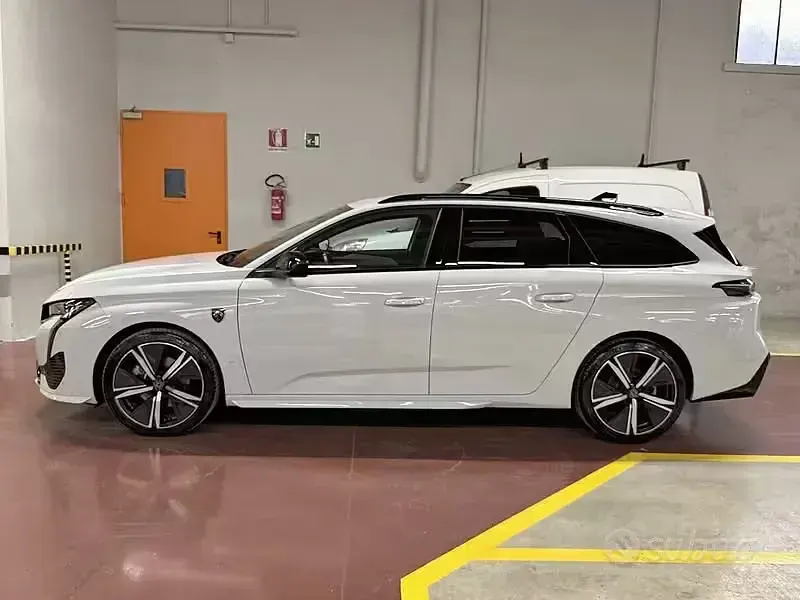 Usata Peugeot 308 SW GT 145 CV (106 kW) 2025 Bianco Station wagon