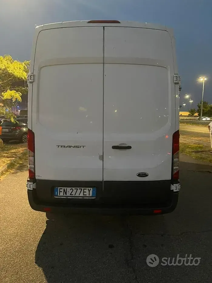 Usata Ford Transit 131 CV (96 kW) 2017 Bianco Furgone